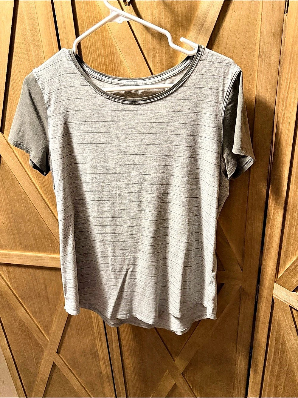 lululemon Love Crew III Gray Short Sleeve Tee Like New